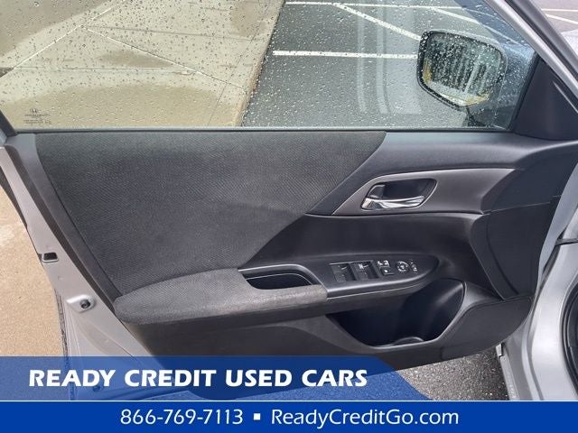 2013 Honda Accord — detail view