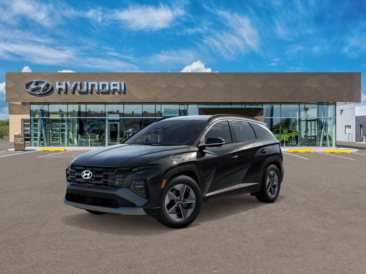 2026 Hyundai TUCSON SEL in Phantom Black — front three-quarter view